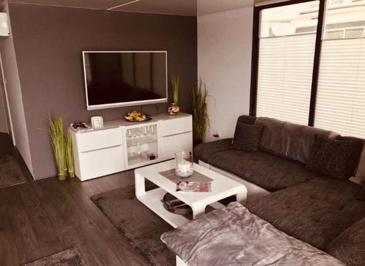 B&B Beo-River Sajmiste Eksteriør billede